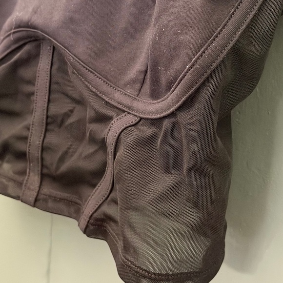 Alo Women’s Supportive Longline Bralette - Deep Plum - Picture 4 of 4